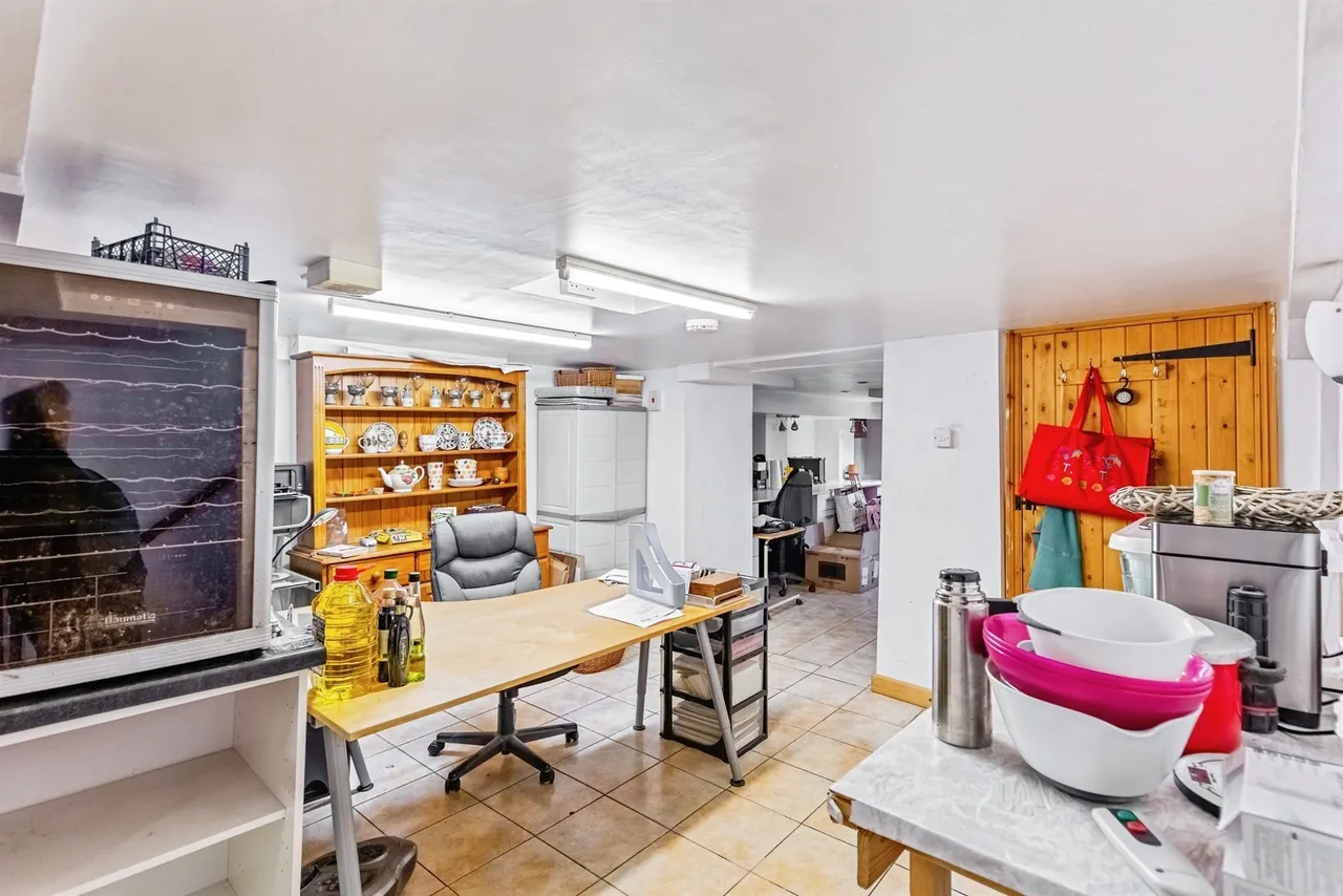 Dolben Square, Finedon, photo 12