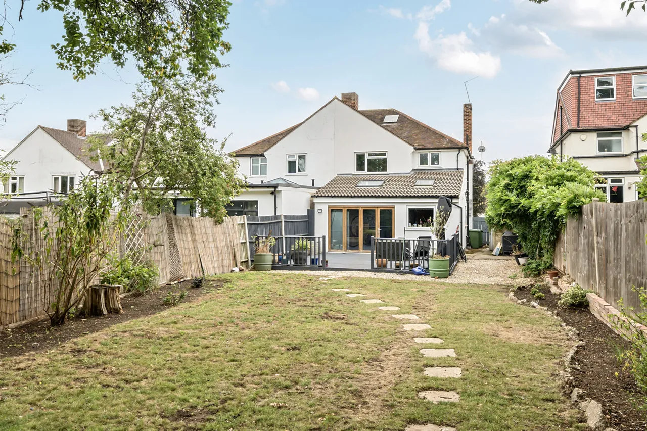 Winn Road, SE12, photo 12