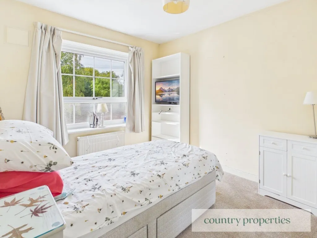Woodhall Lane, Welwyn Garden City, AL7, photo 11