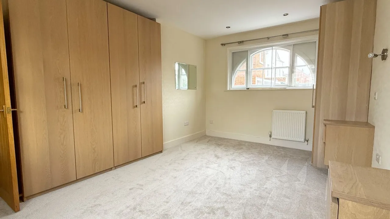Hitchin Street, Baldock, SG7, photo 17