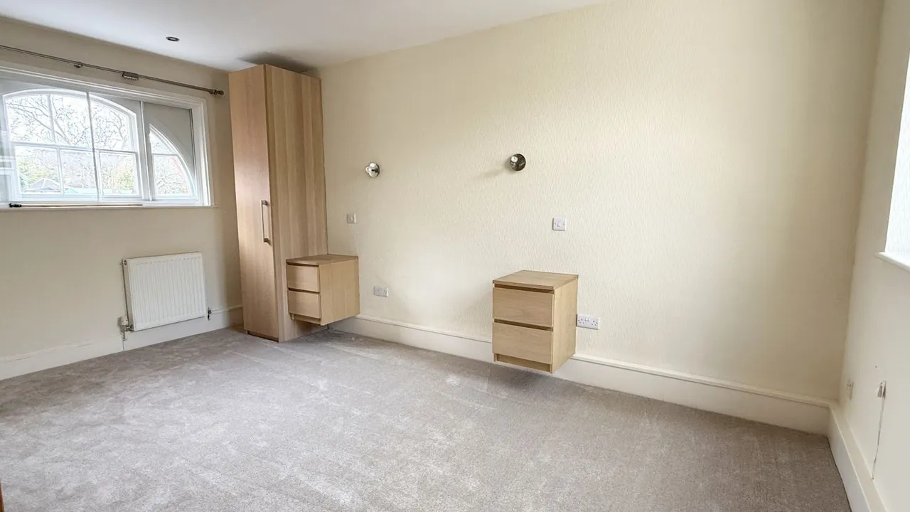 Hitchin Street, Baldock, SG7, photo 18