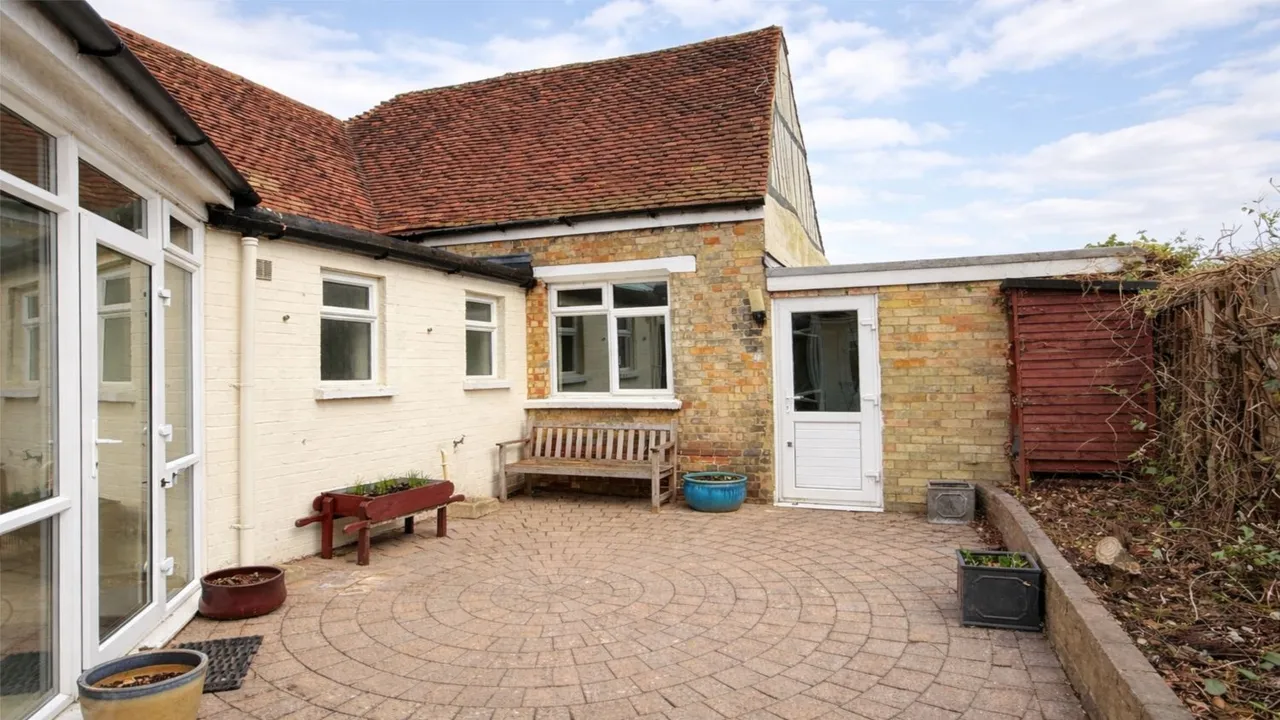 Hitchin Street, Baldock, SG7, photo 2