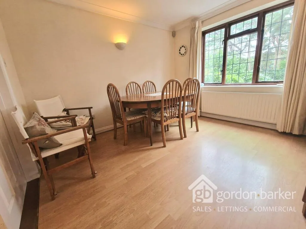Brackendale Road, Bournemouth, BH8 9HZ, photo 12