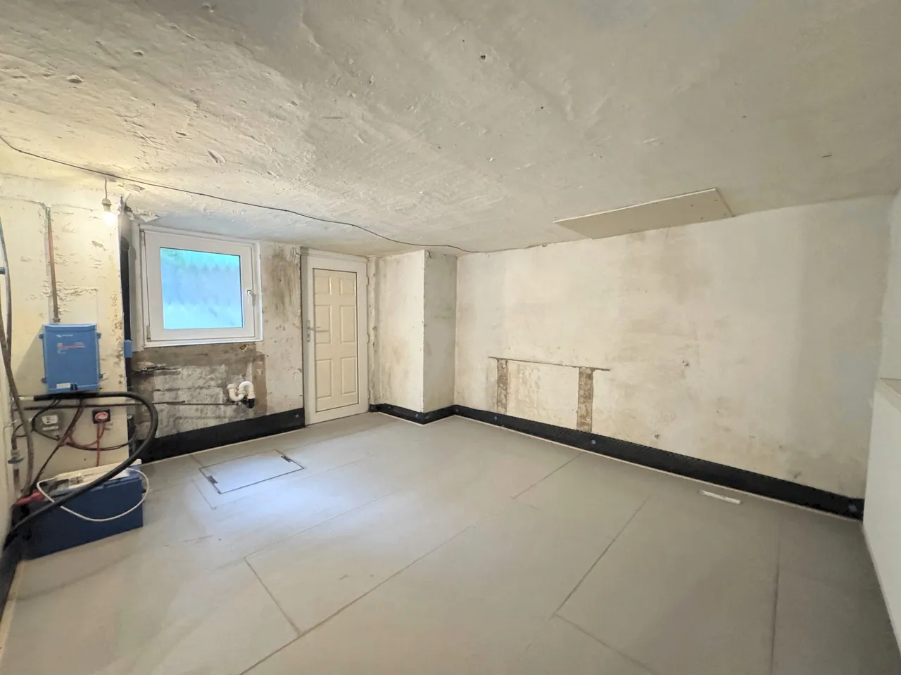 Dialstone Lane, Stockport, SK2, photo 17
