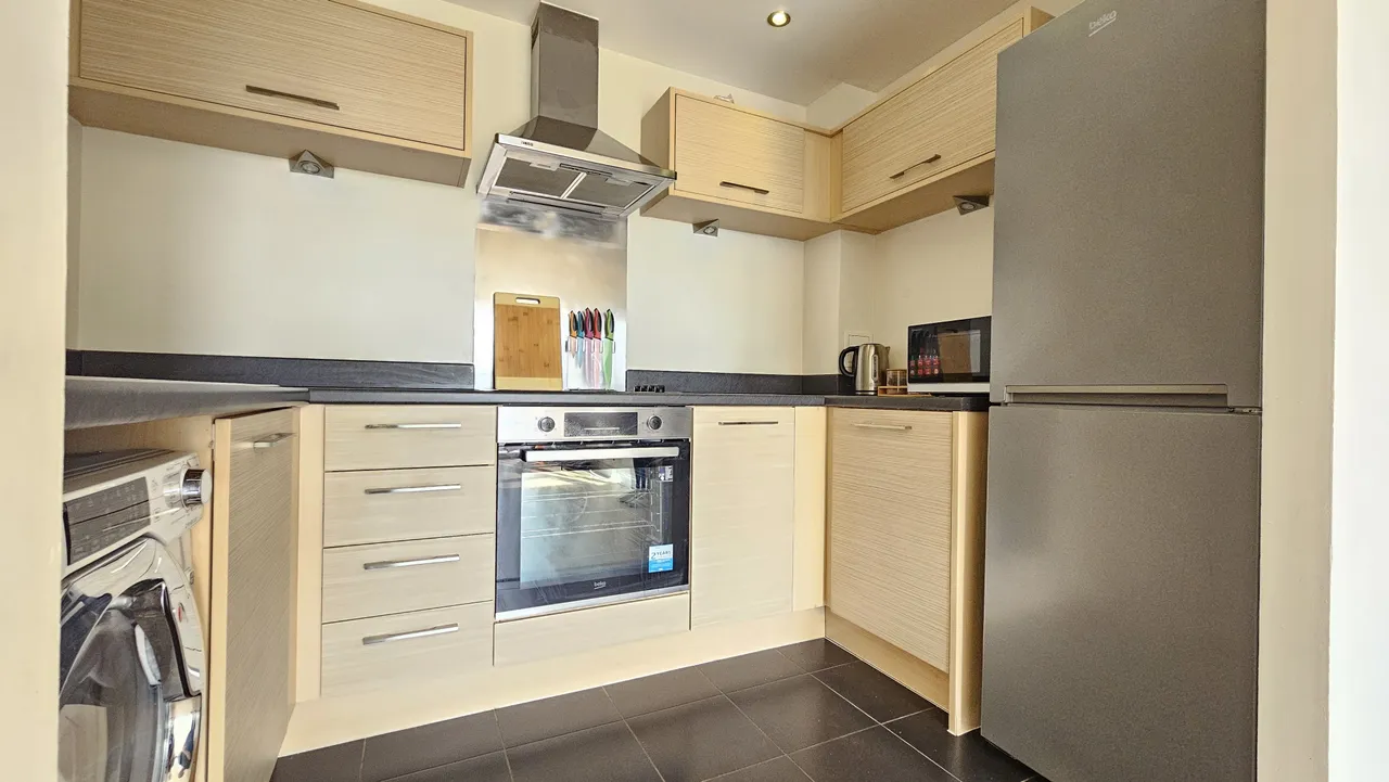 2 bed flat to rent, Tanners Close, Crayford, DA1