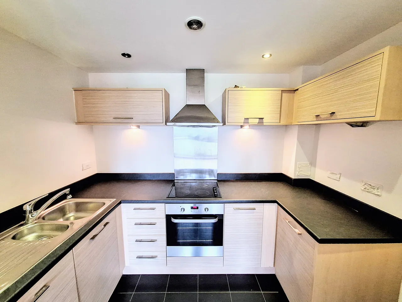 Tanners Close, Crayford, DA1, photo 11