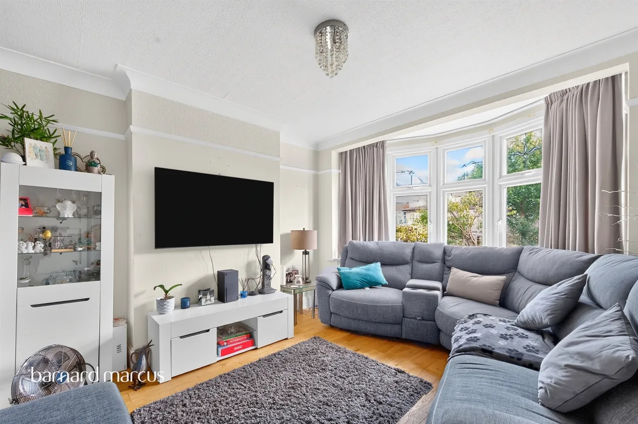 Highdown, Worcester Park, photo 7