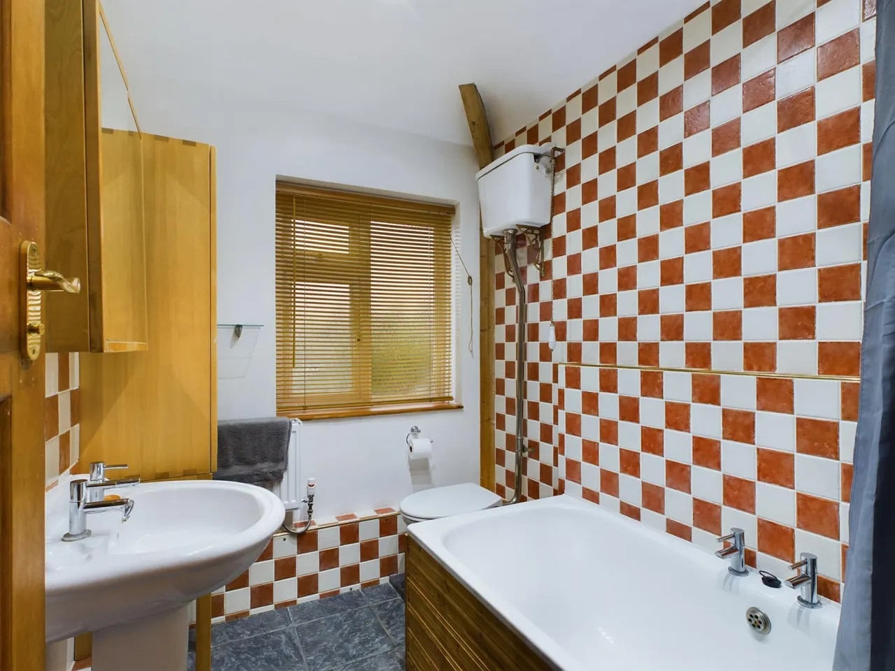 Bramblys Drive, Basingstoke, RG21, photo 8