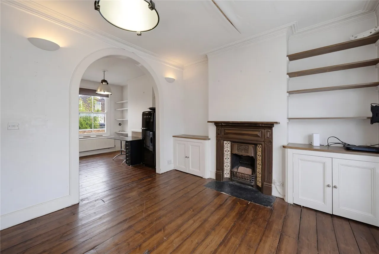 Eccles Road, London, SW11, photo 4