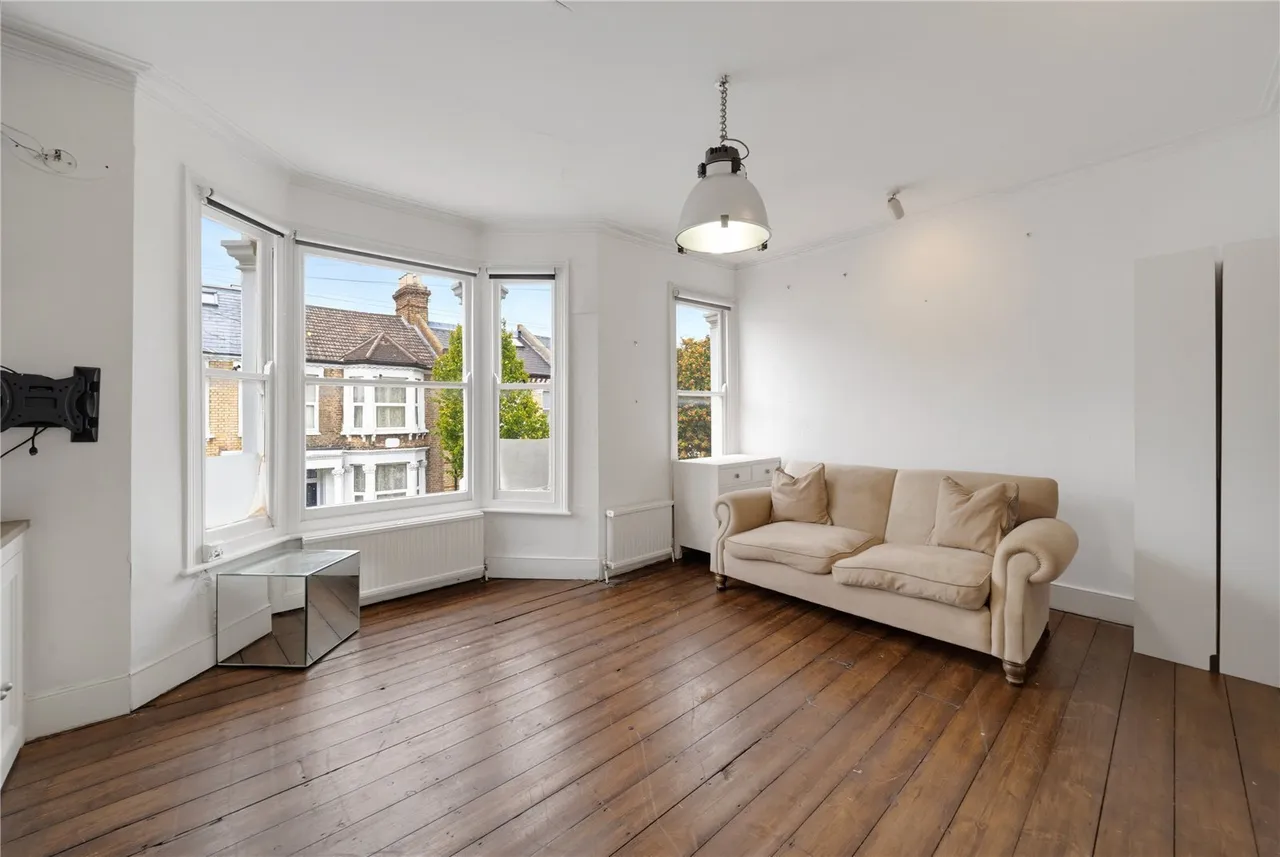 Eccles Road, London, SW11, photo 3