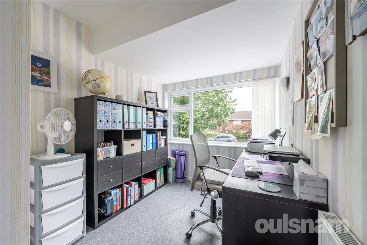 Tanglewood Close, Blackwell, Bromsgrove, Worcestershire, B60 1BU, photo 13