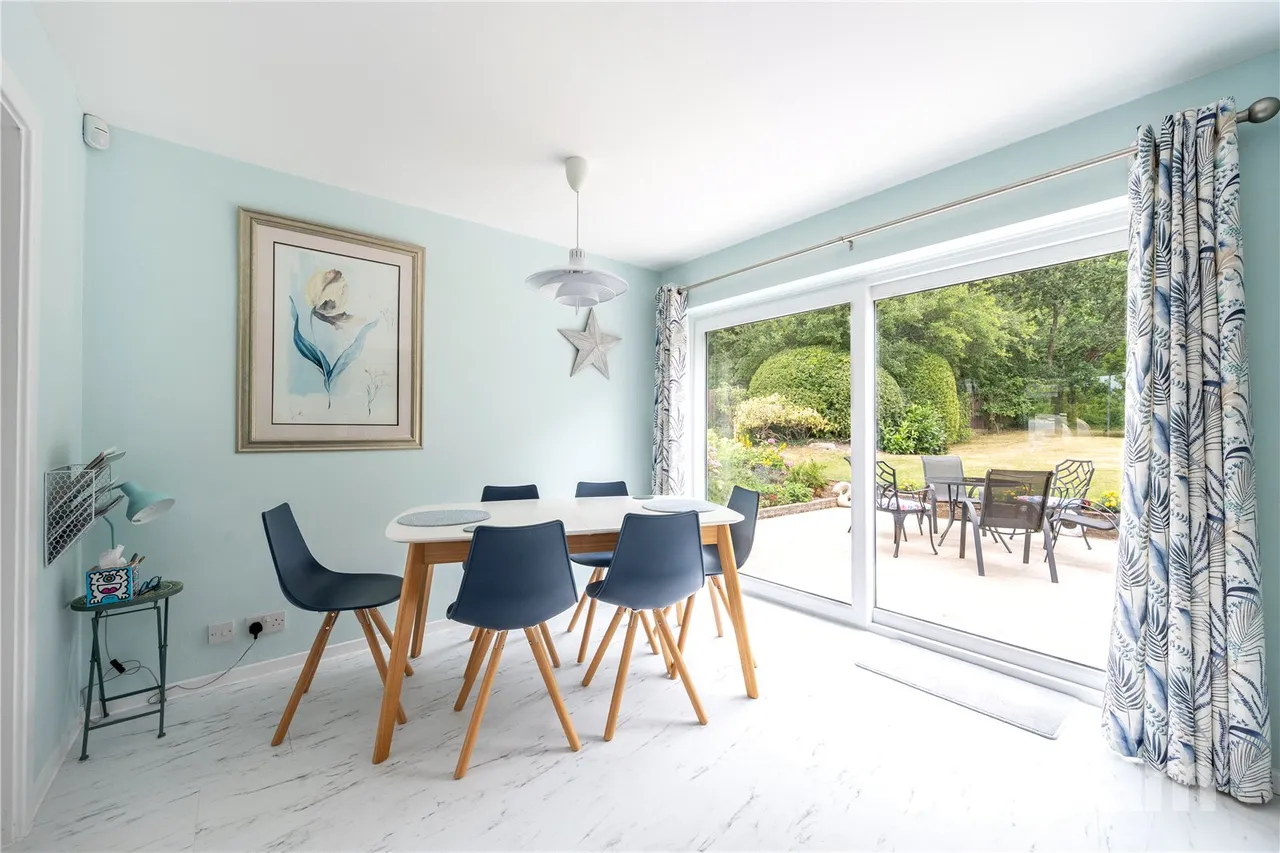 Tanglewood Close, Blackwell, Bromsgrove, Worcestershire, B60 1BU, photo 10