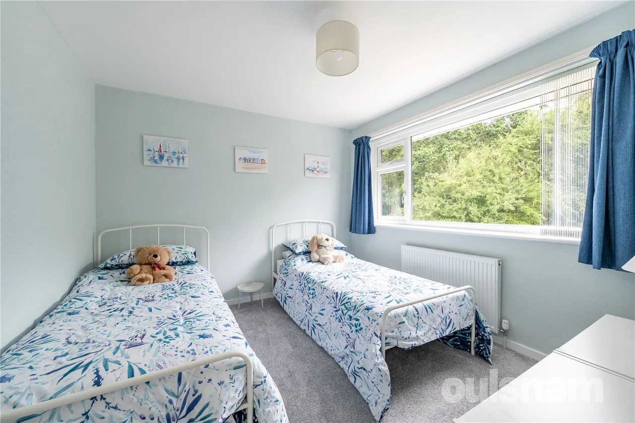Tanglewood Close, Blackwell, Bromsgrove, Worcestershire, B60 1BU, photo 17