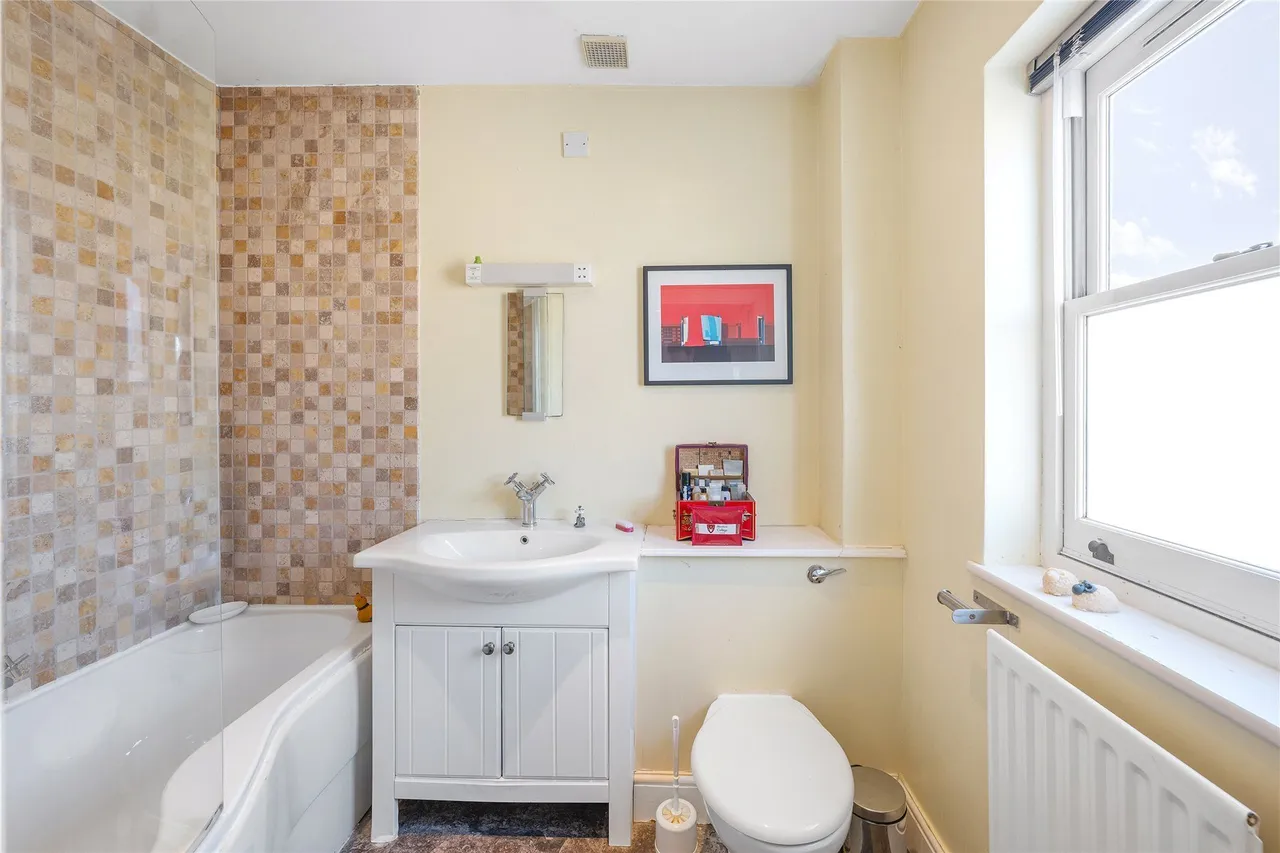 Woodlands Terrace, Rodenhurst Road, London, SW4, photo 12