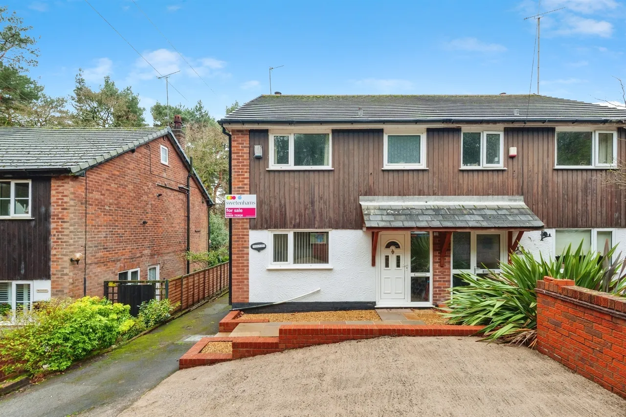 3 bed house for sale — Blakemere Lane, Norley, Frodsham