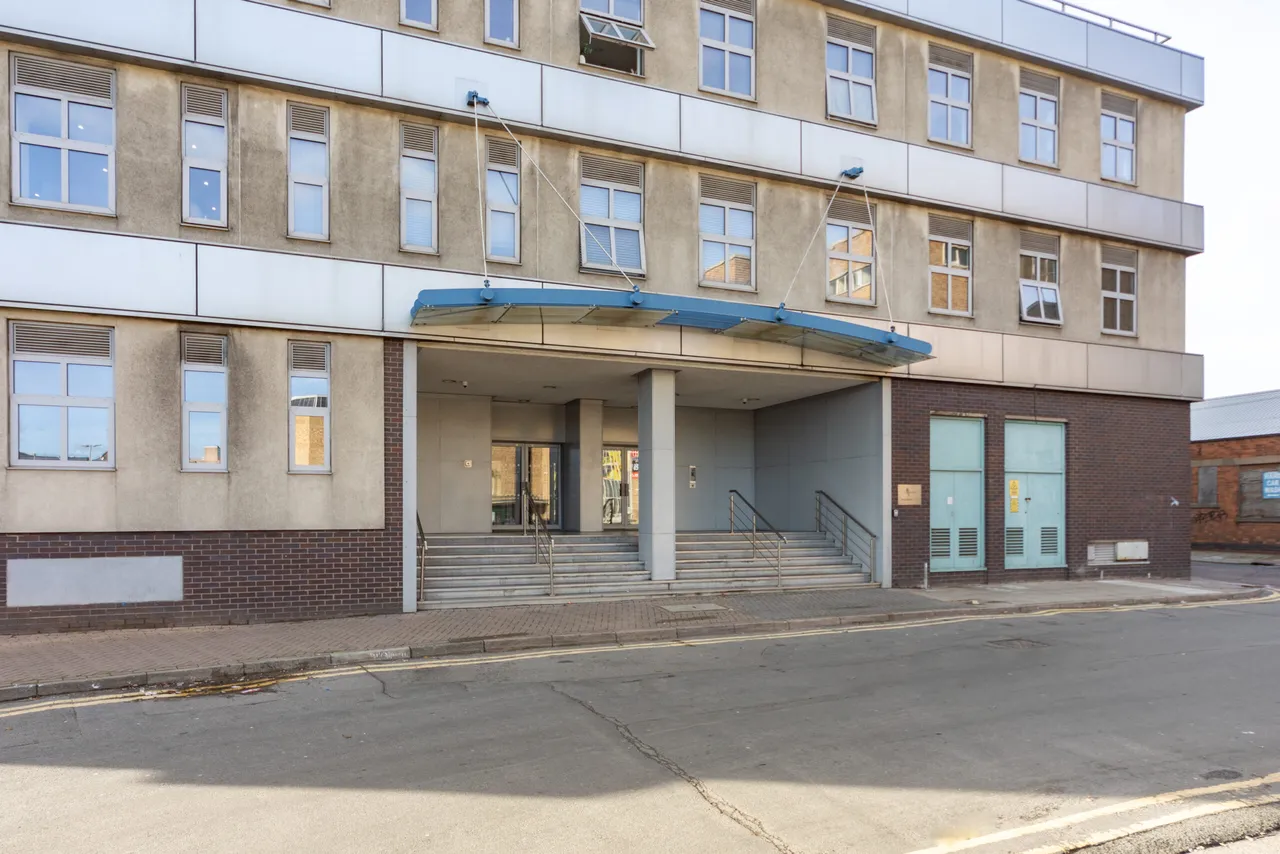 Apartment 24, The Horizon, Leicester, 2 Navigation Street, LE1 3UJ, photo 2