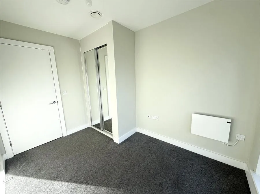 Highfield Avenue, Newbury, RG14, photo 6
