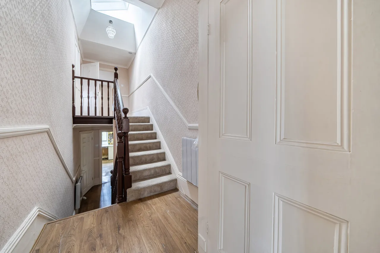 Catford Hill, SE6, photo 13