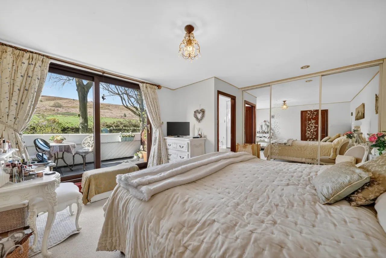 Westwood Drive, Ilkley, LS29, photo 12