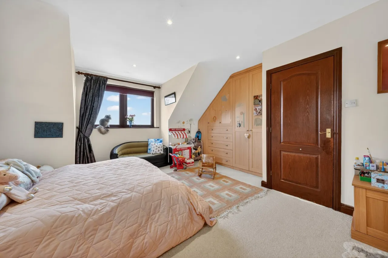 Westwood Drive, Ilkley, LS29, photo 13
