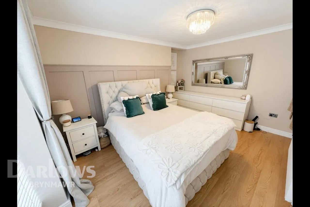 Alexandra Place, Tredegar, photo 17