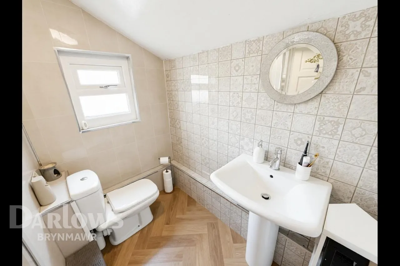Alexandra Place, Tredegar, photo 13