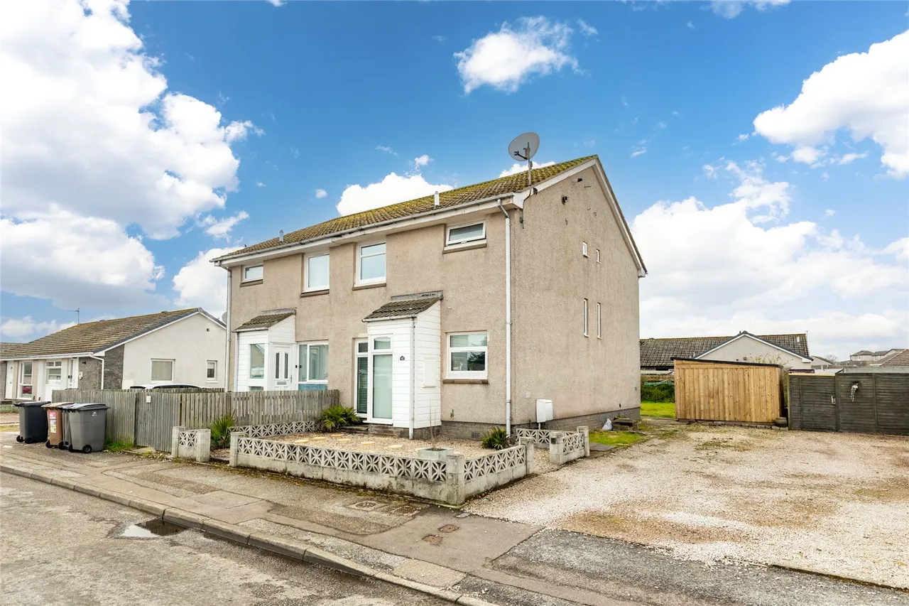 Earns Heugh Circle, Cove Bay, AB12, photo 13