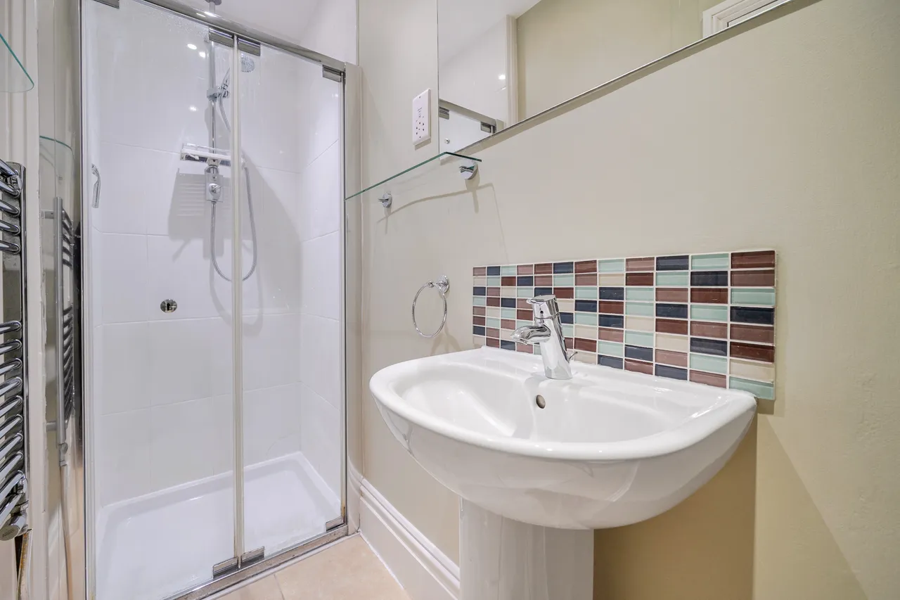 Allenby Road, Maidenhead, SL6, photo 11