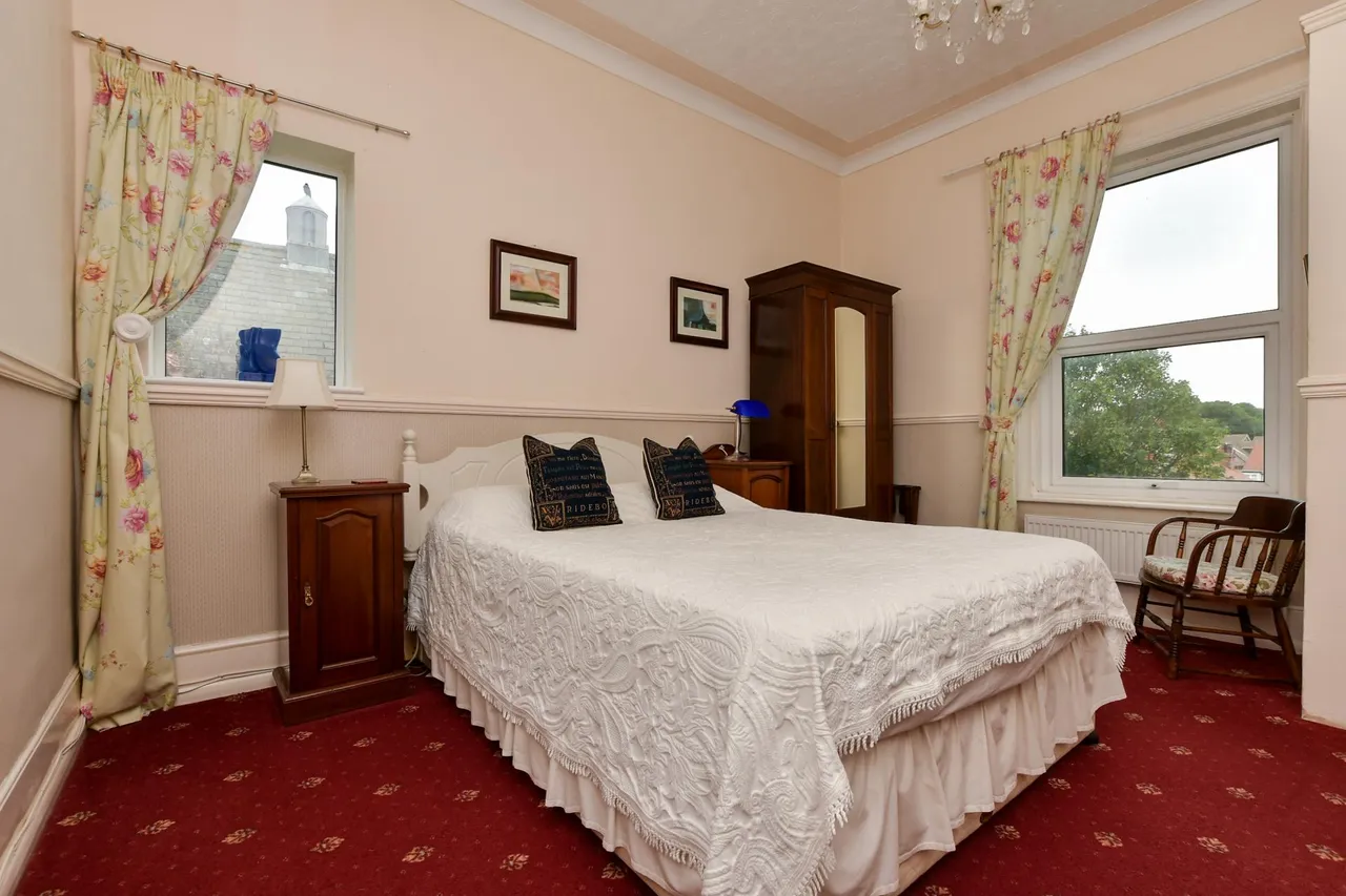 The Vale, Broadstairs, photo 12