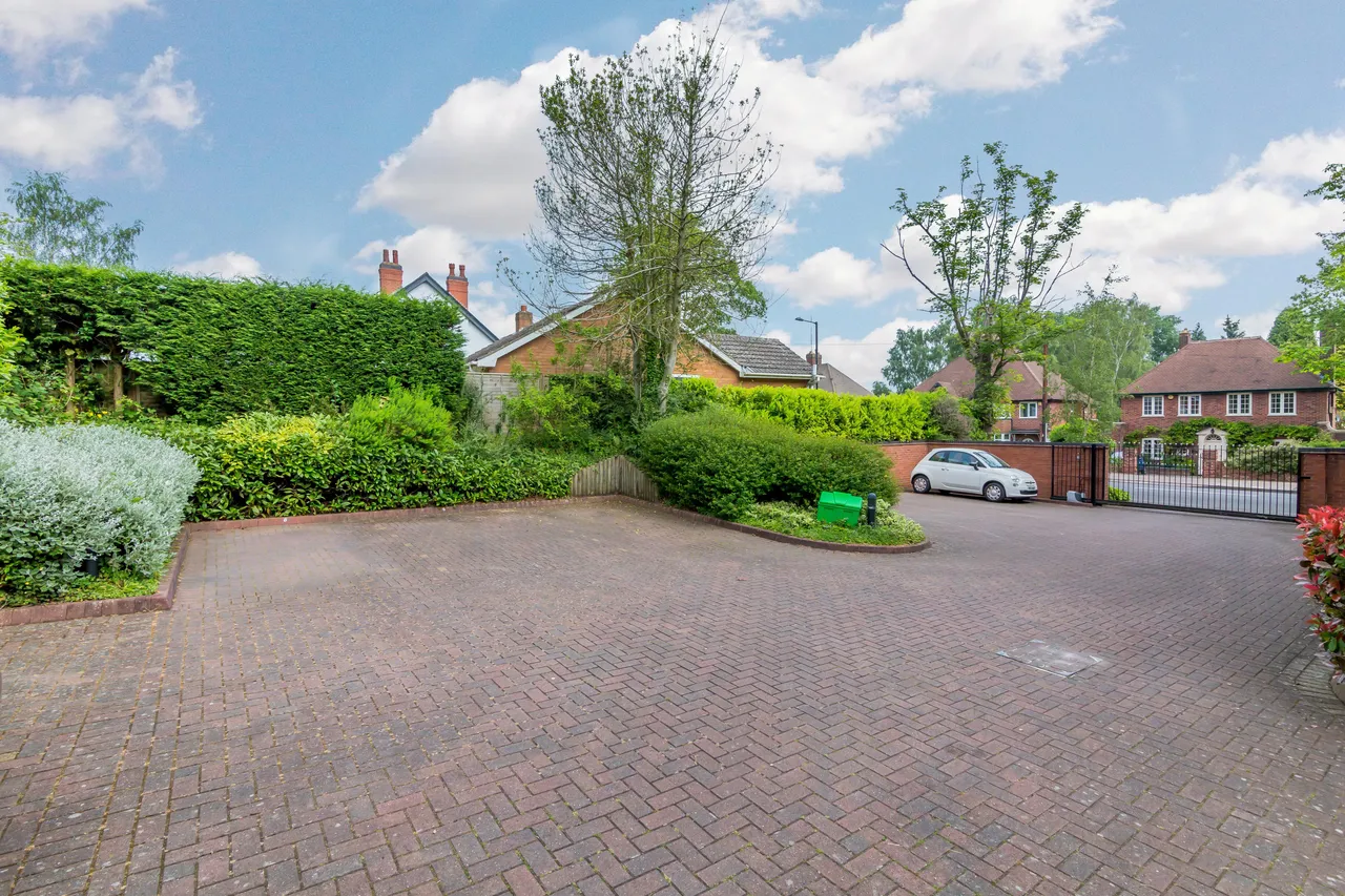 Belwell Gardens, Sutton Coldfield, B74, photo 19