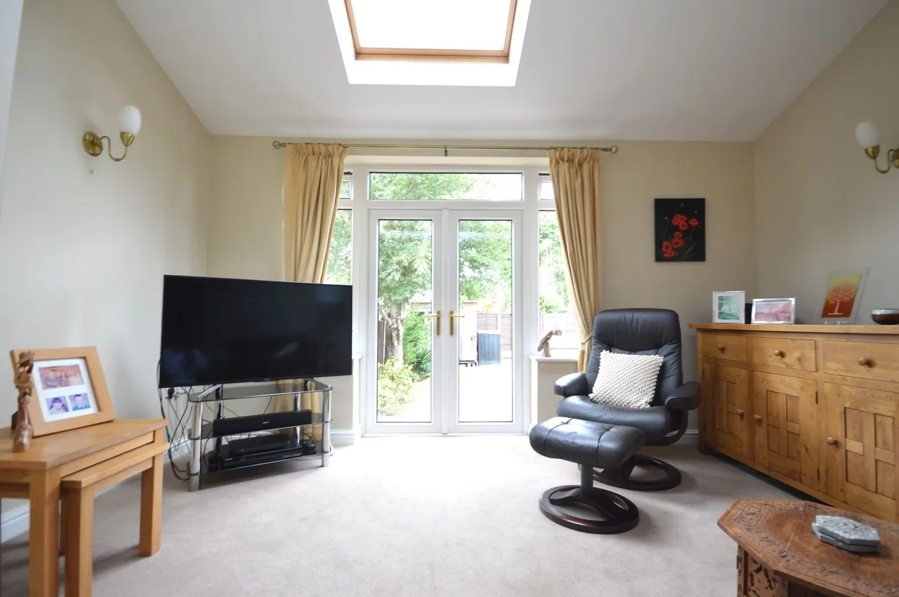 Bowerfold Lane, Stockport, photo 8