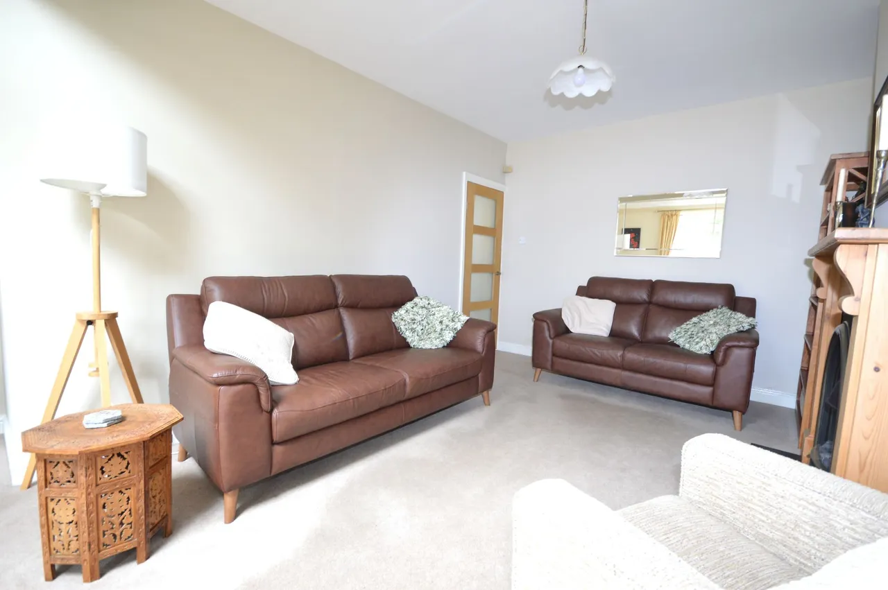 Bowerfold Lane, Stockport, photo 10