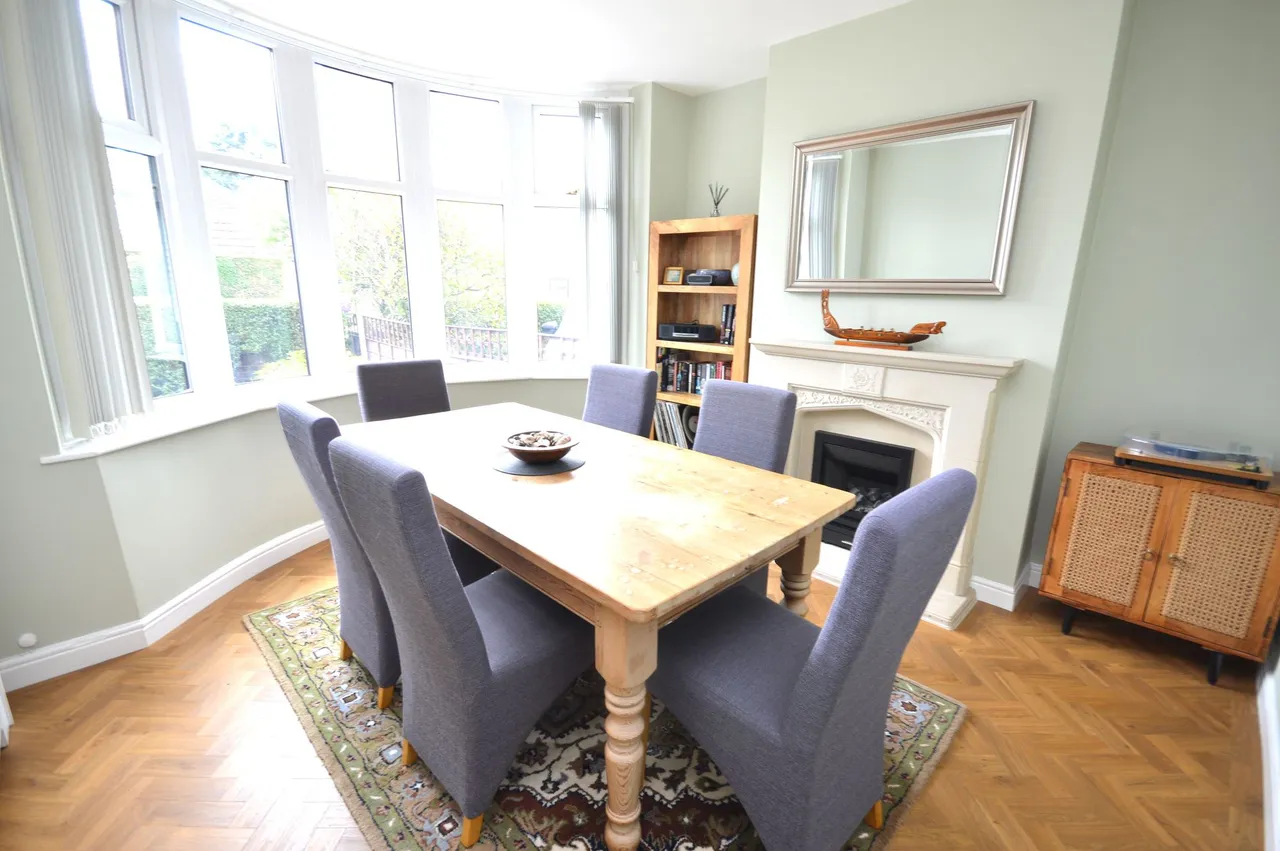 Bowerfold Lane, Stockport, photo 11