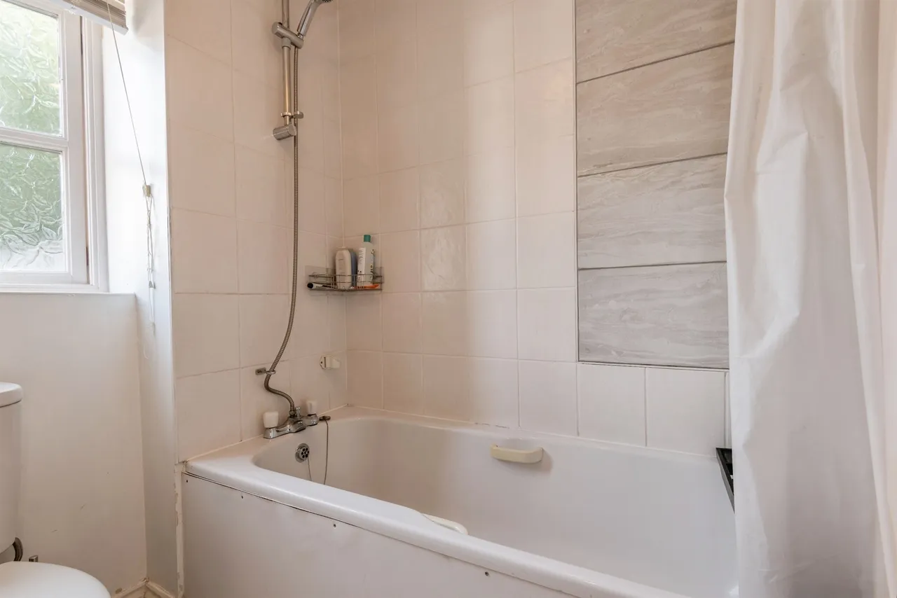 Weavers Reach, Tonedale, TA21, photo 13