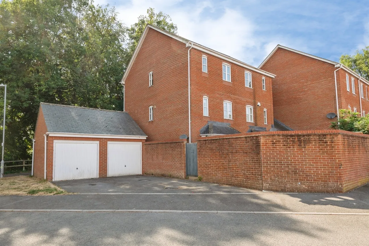 Weavers Reach, Tonedale, TA21, photo 15