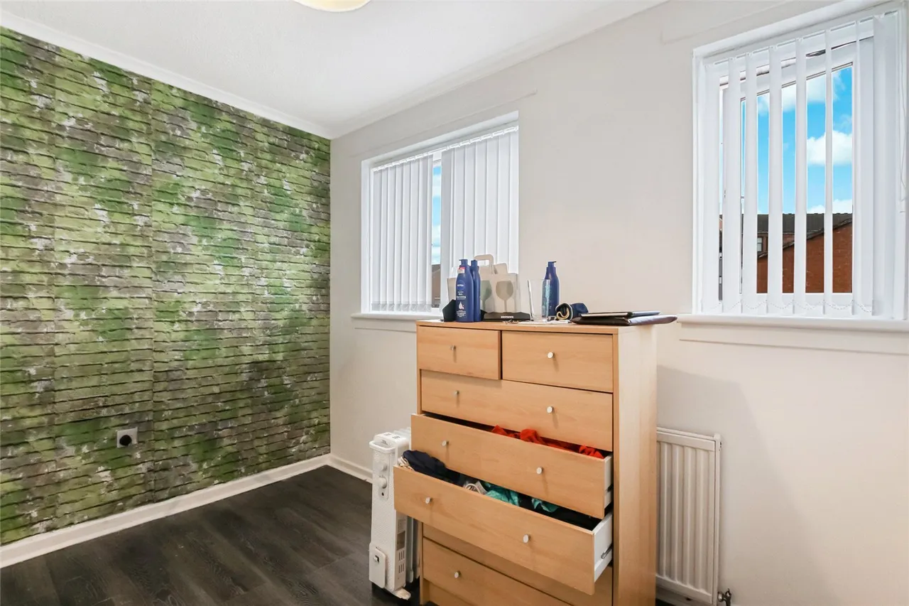 Edrom Court, Shettleston, G32, photo 13