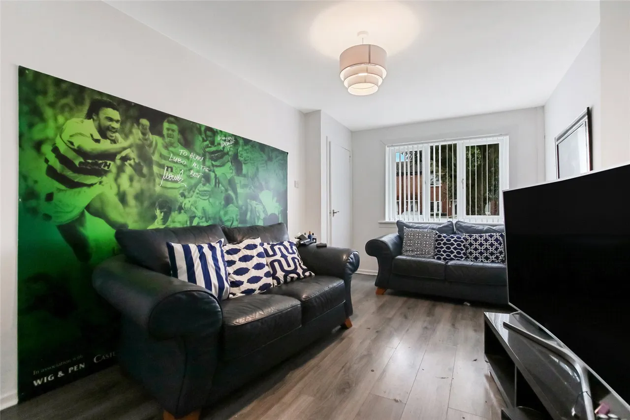 Edrom Court, Shettleston, G32, photo 2