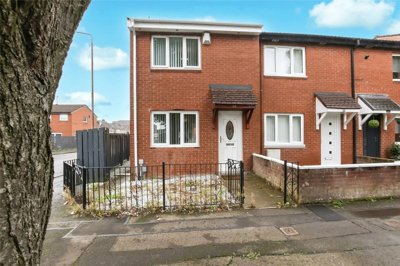 Edrom Court, Shettleston, G32, photo 20