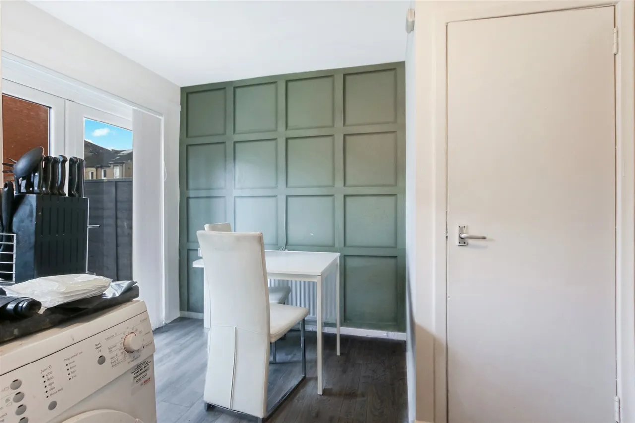 Edrom Court, Shettleston, G32, photo 9