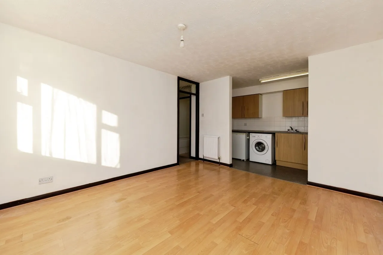Rectory Court, High Street, Sandy, Bedfordshire, SG19, photo 9