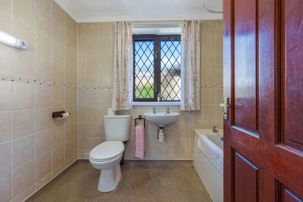 Copperbeech, South Broomhill, NE65, photo 16