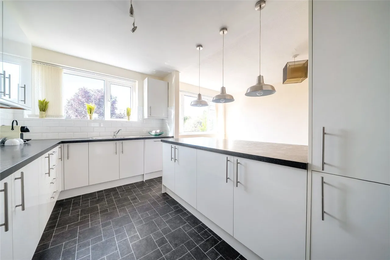 Vincent Close, Bromley, BR2, photo 12