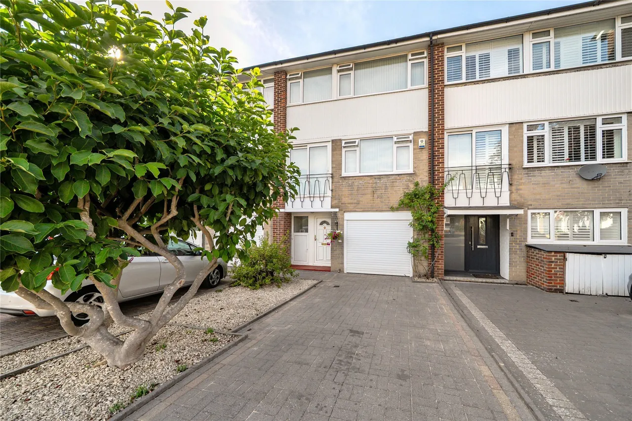 4 bed house for sale — Vincent Close, Bromley, BR2