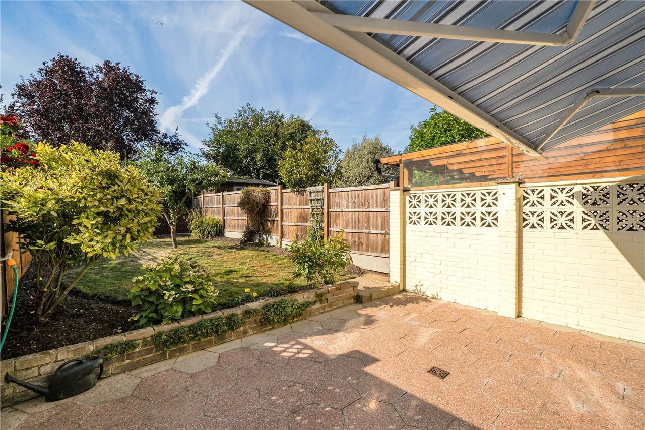 Vincent Close, Bromley, BR2, photo 5