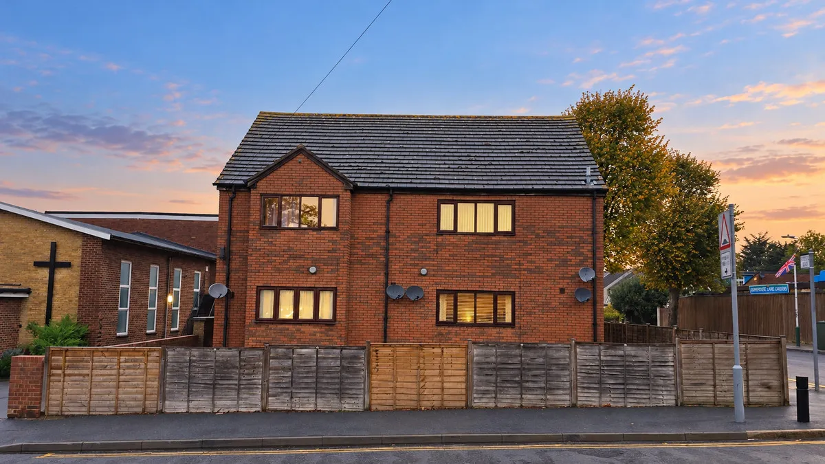 Felstead Road, Romford, RM5, photo 11