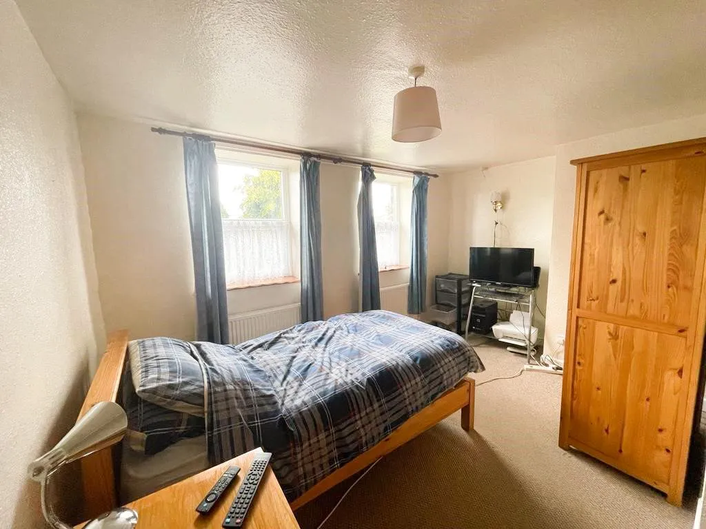 Spring Gardens, Silsden, BD20 0DJ, photo 5