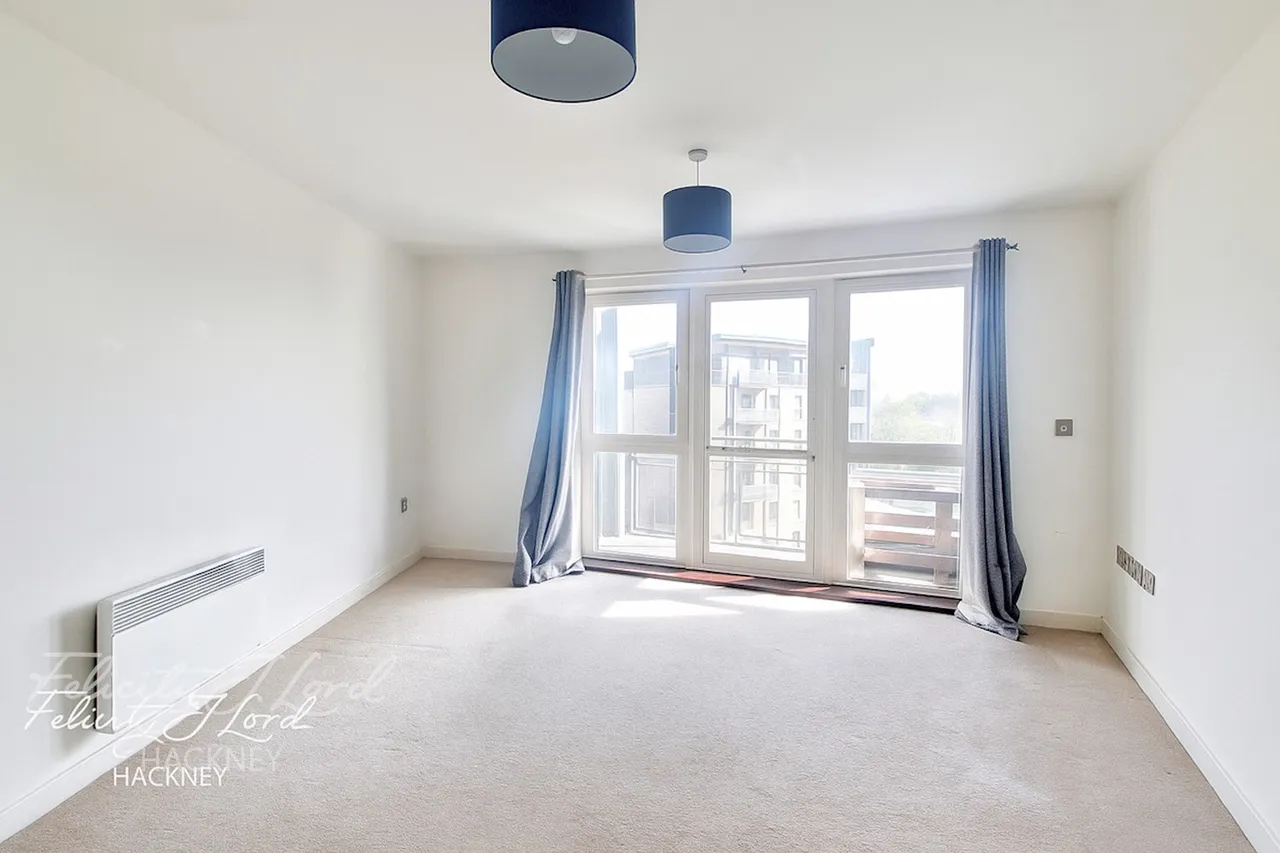 Harry Zeital Way, E5, photo 5