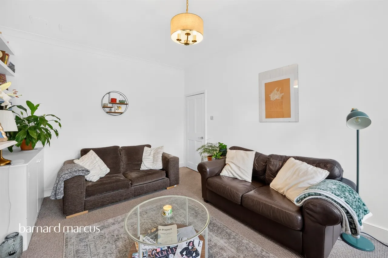 Pendle Road, London, SW16, photo 3