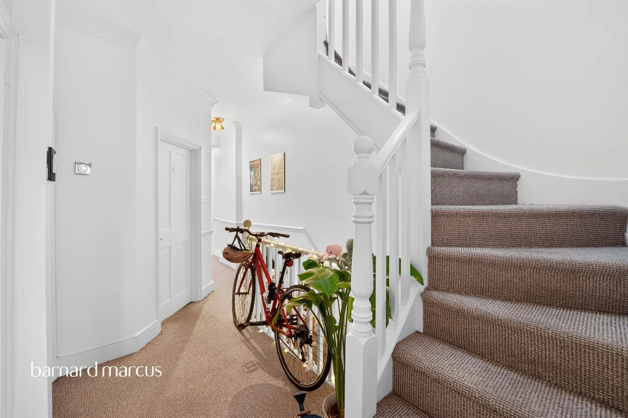 Pendle Road, London, SW16, photo 19
