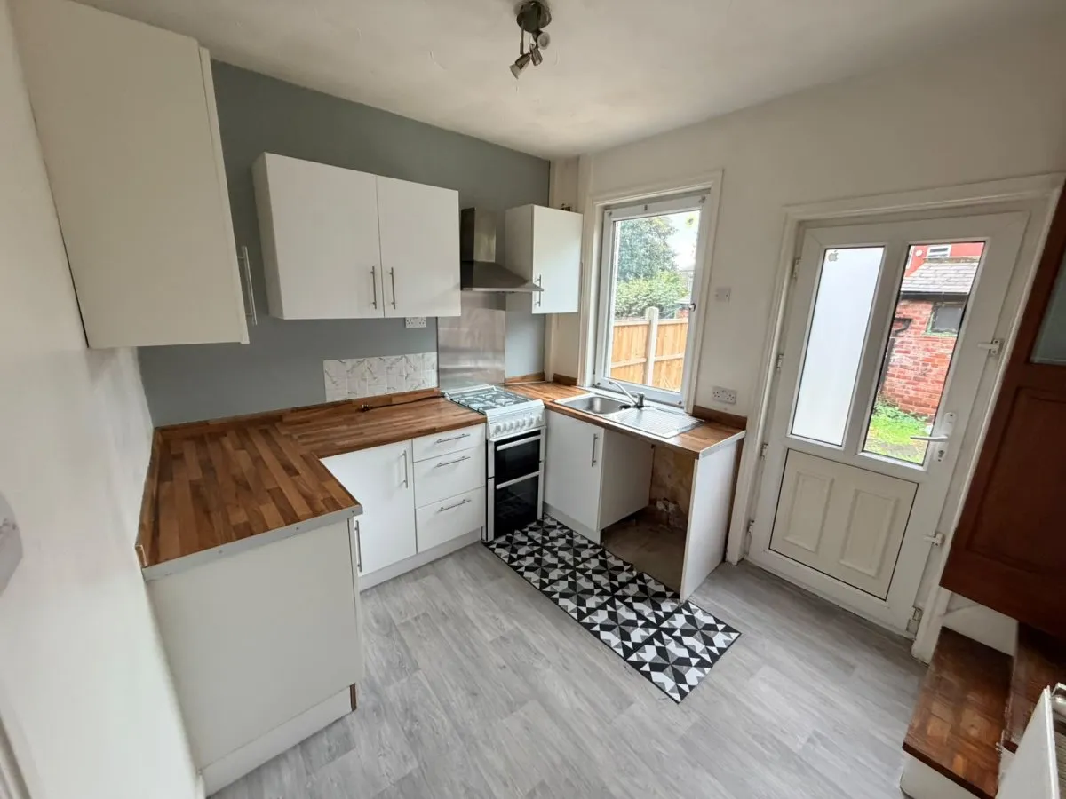 2 bed house to rent, Wharncliffe, Barnsley